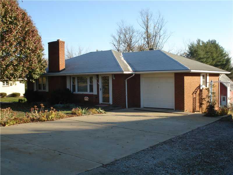 3518 Pittsburgh Road Perryopolis, PA 15473 - Photo 1 of 14 Exterior Front.