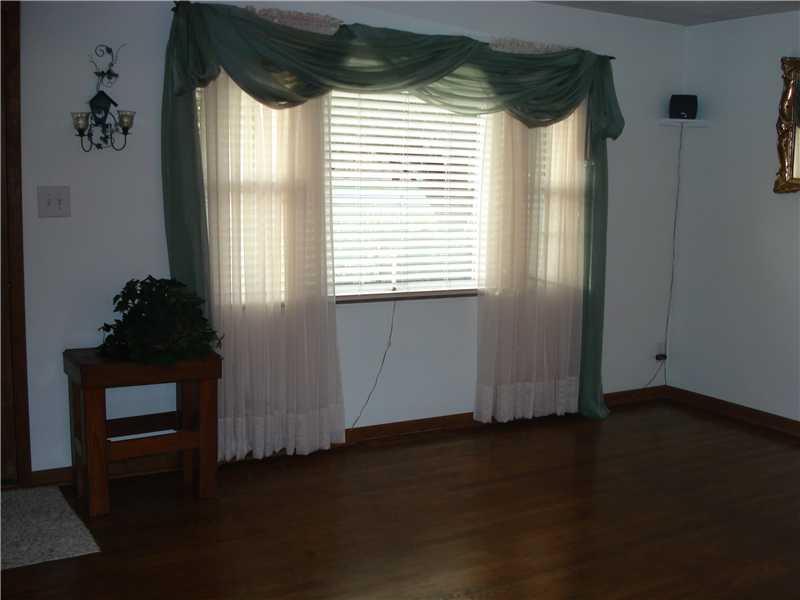3518 Pittsburgh Road Perryopolis, PA 15473 - Photo 2 of 14 Living Room.