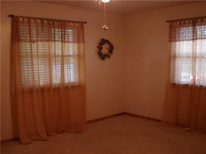 3518 Pittsburgh Road Perryopolis, PA 15473 - Photo 5 of 14 Master Bedroom.