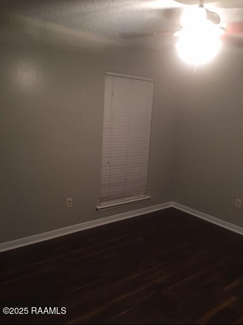 610 Pillette Road, Unit 3 Lafayette, LA 70508 - Photo 5 of 27 610 Pillette #192 Bedroom