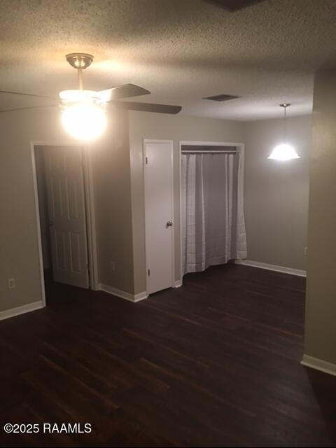 610 Pillette Road, Unit 3 Lafayette, LA 70508 - Photo 9 of 27 610 Pillette #192 Living Area