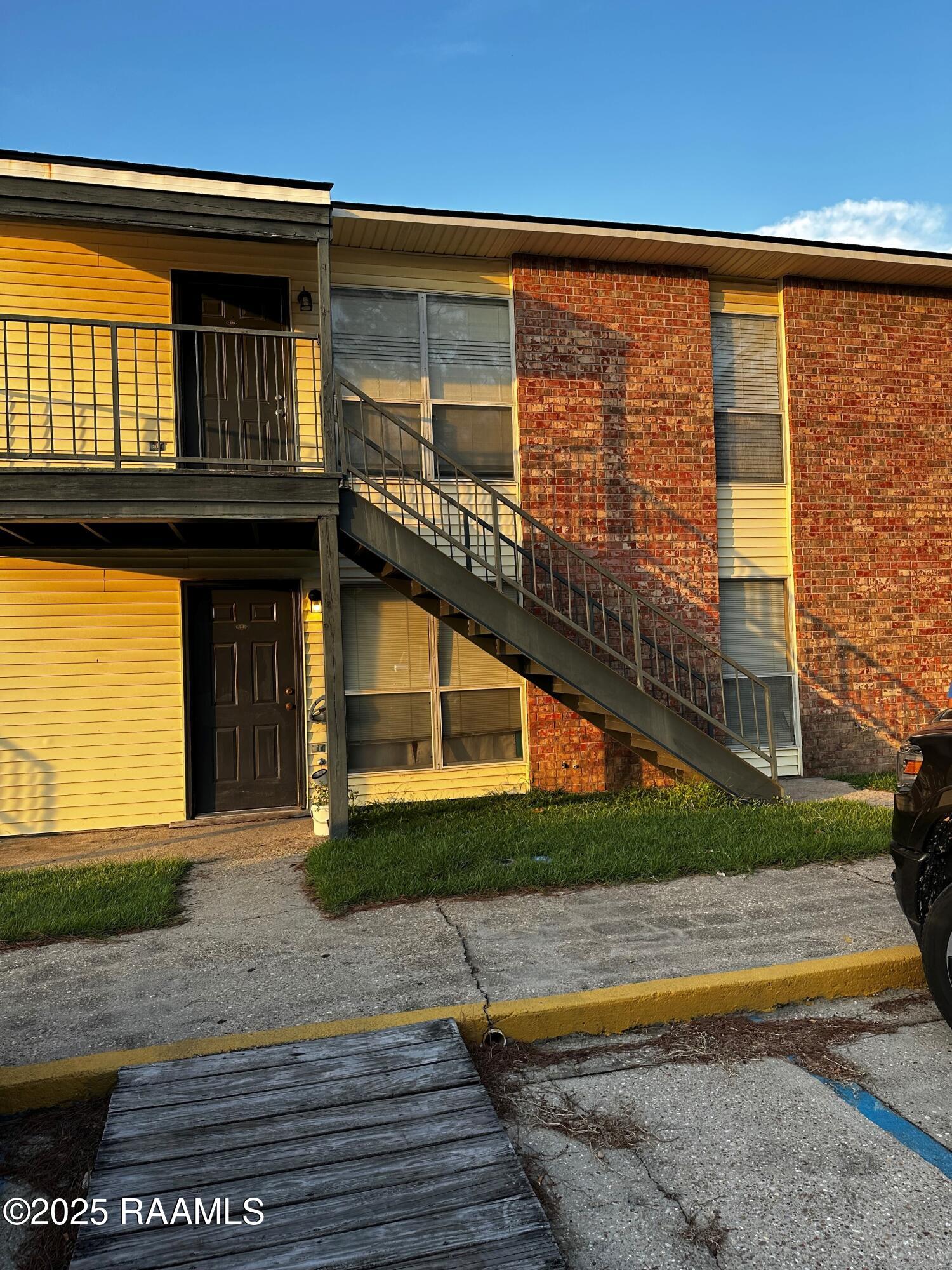 610 Pillette Road, Unit 3 Lafayette, LA 70508 - Photo 10 of 27 220 Outside