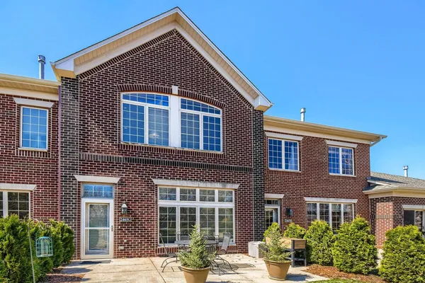 $329,500 | 2465 119th Court Northeast, Unit G, Blaine, MN 55449