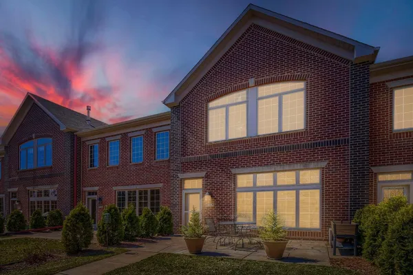 $329,500 | 2465 119th Court Northeast, Unit G, Blaine, MN 55449
