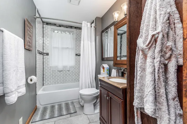 $300,000 | 158 East Water Street, Shullsburg, WI 53586