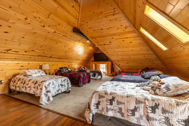 $300,000 | 158 East Water Street, Shullsburg, WI 53586