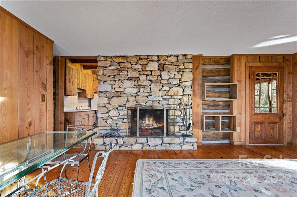 162 Avondale Ridge Road Asheville, NC 28803 - Photo 4 of 22 Gallery Image 4