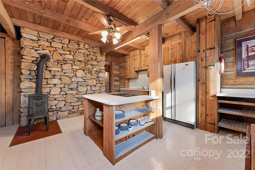 162 Avondale Ridge Road Asheville, NC 28803 - Photo 9 of 22 Gallery Image 9