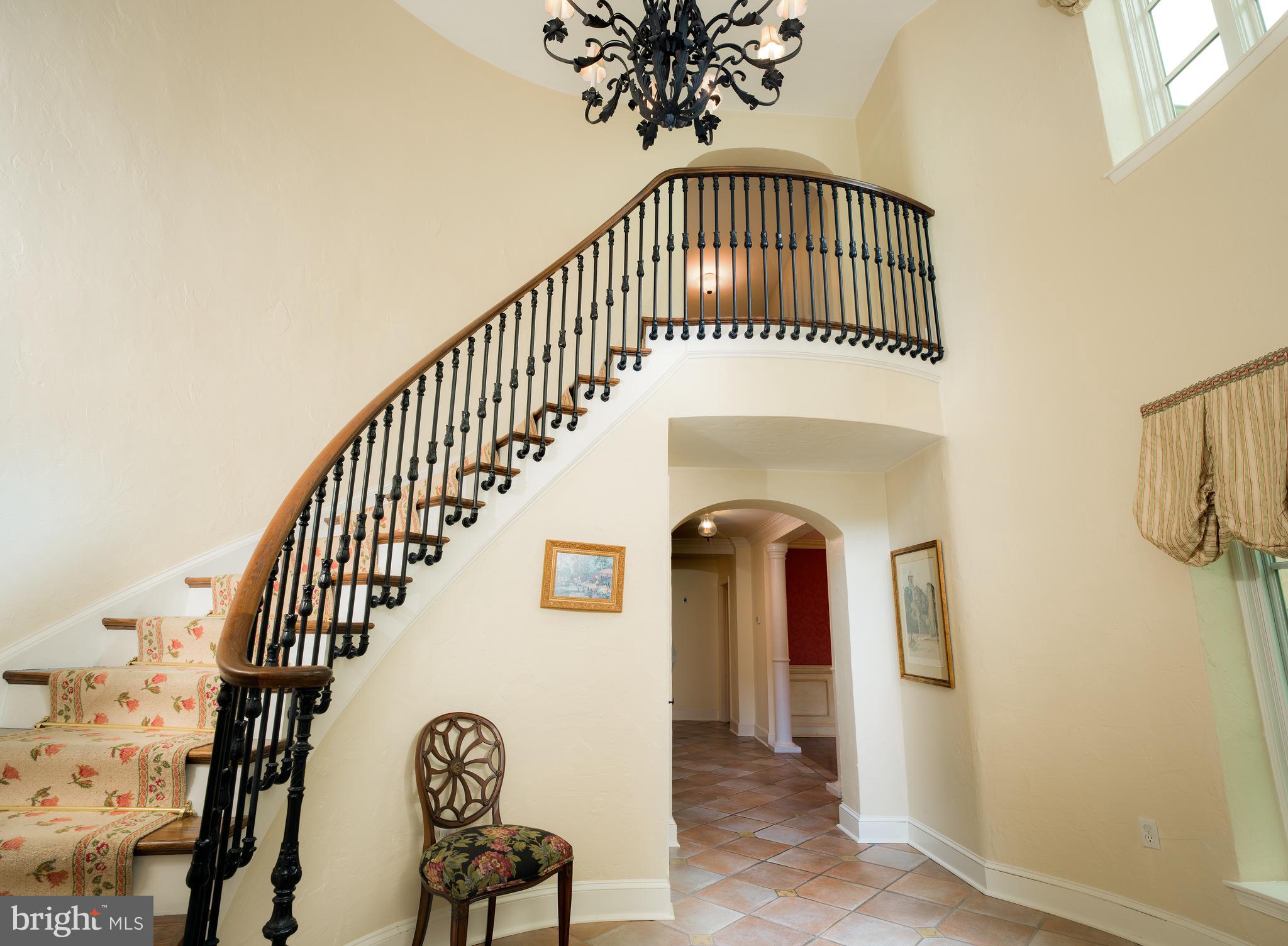 717 Harrison Road Villanova, PA 19085 - Photo 4 of 29