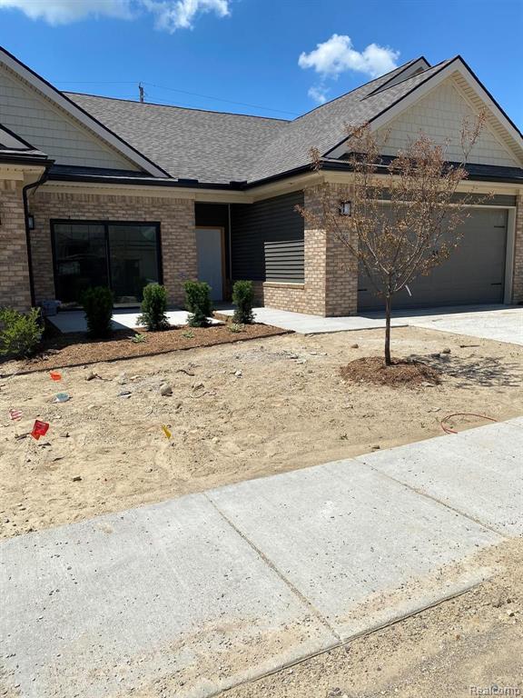 4046 Brookside Road Clarkston, MI 48346 - Photo 1 of 8