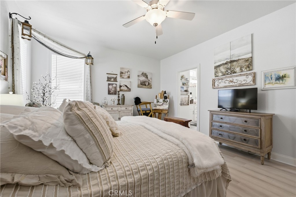 23301 Ridge Rte Drive, Unit 111 Laguna Hills, CA 92653 - Photo 22 of 43