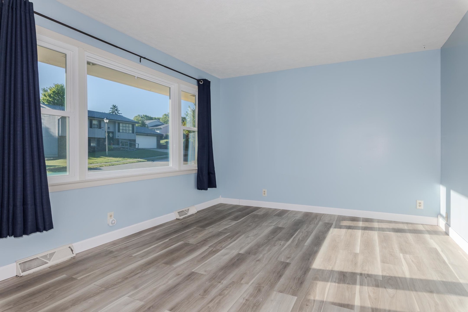 703 Lara Road Normal, IL 61761 - Photo 13 of 47