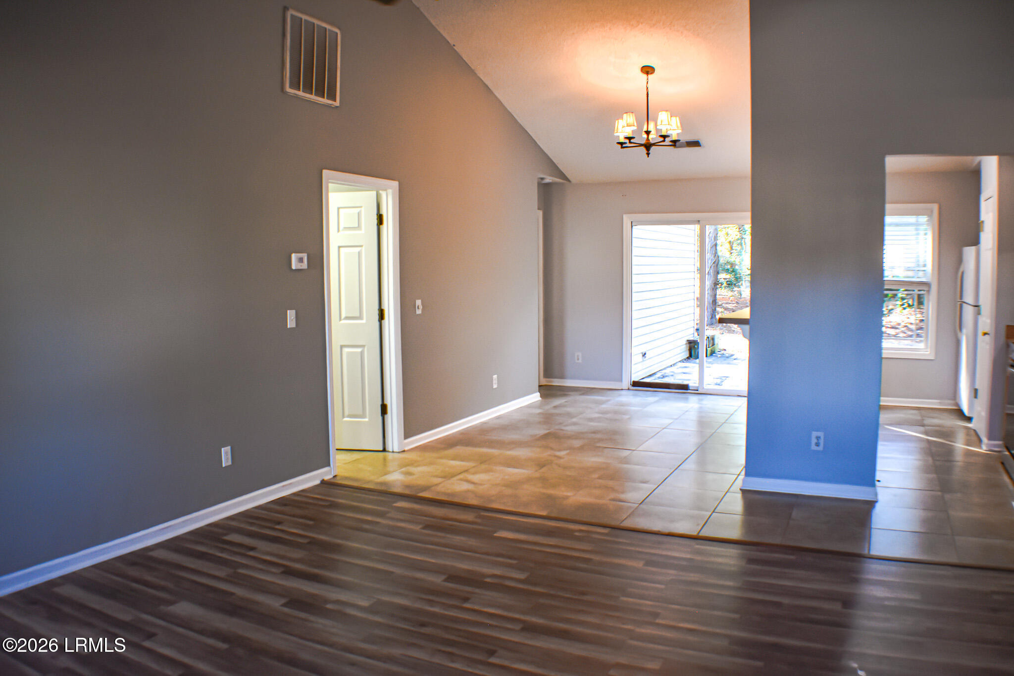 19 Heartstone Circle Bluffton, SC 29910 - Photo 5 of 26 36741565_DSC_4722