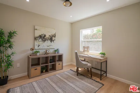 $1,399,000 | 1826 West 78th Street, Los Angeles, CA 90047
