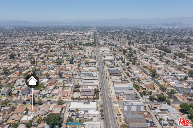 $1,488,000 | 1826 West 78th Street, Los Angeles, CA 90047