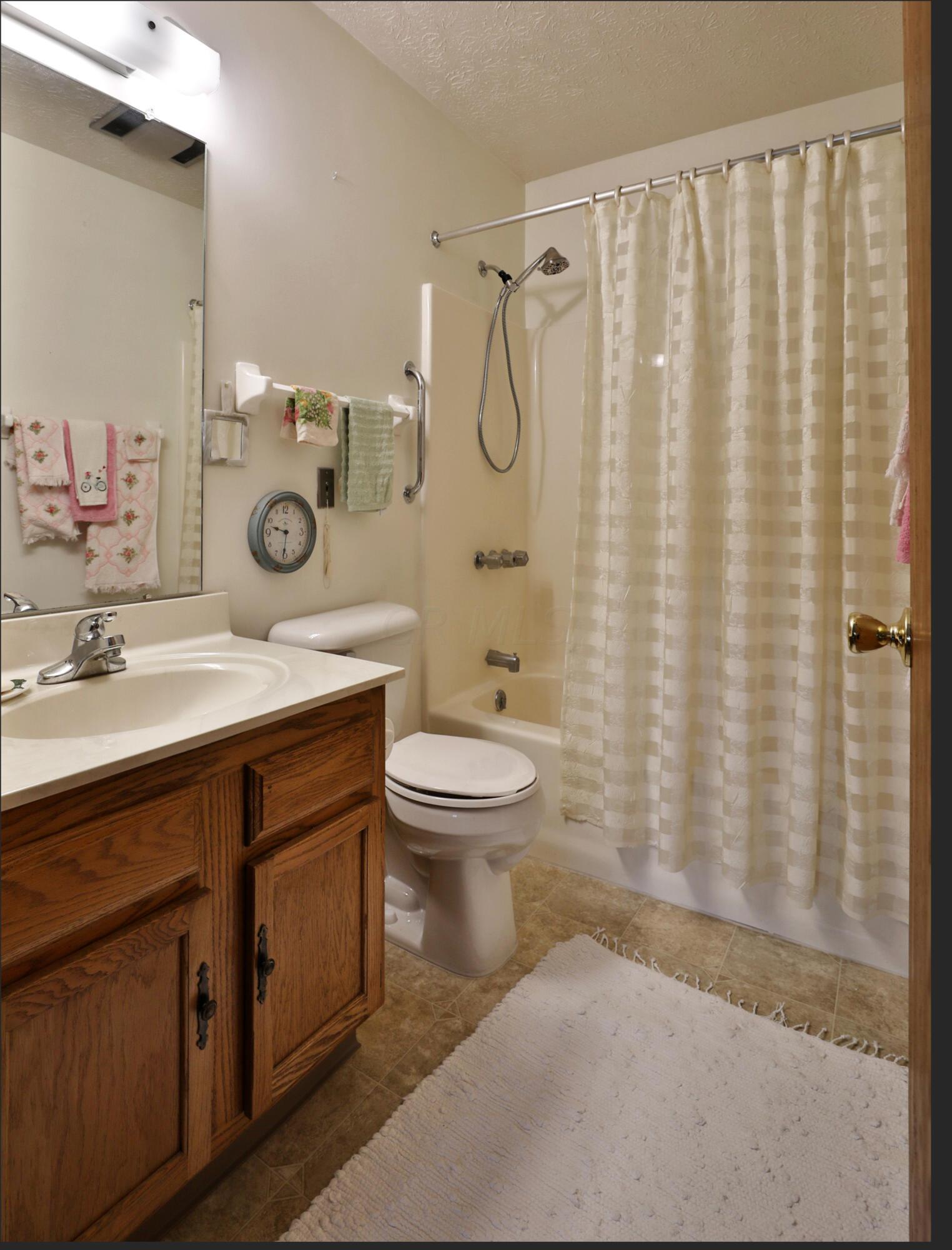 4119 Karl Road, Unit 305 Columbus, OH 43224 - Photo 34 of 37 4119Karl-305-34a