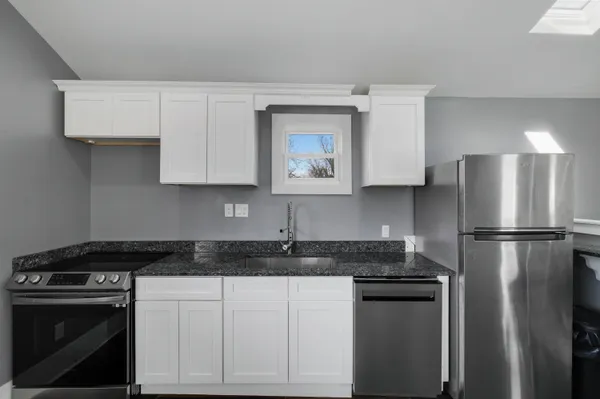 $675,998 | 819 Campbell Avenue Southwest, Roanoke, VA 24016