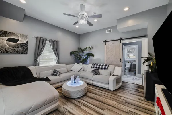 $675,998 | 819 Campbell Avenue Southwest, Roanoke, VA 24016