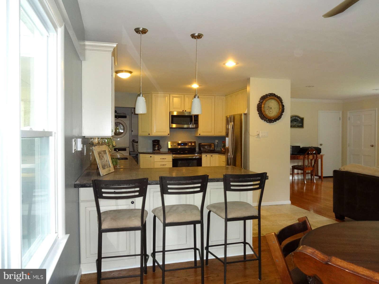5264 Chalk Point Road West River, MD 20778 - Photo 11 of 30 Breakfast Bar