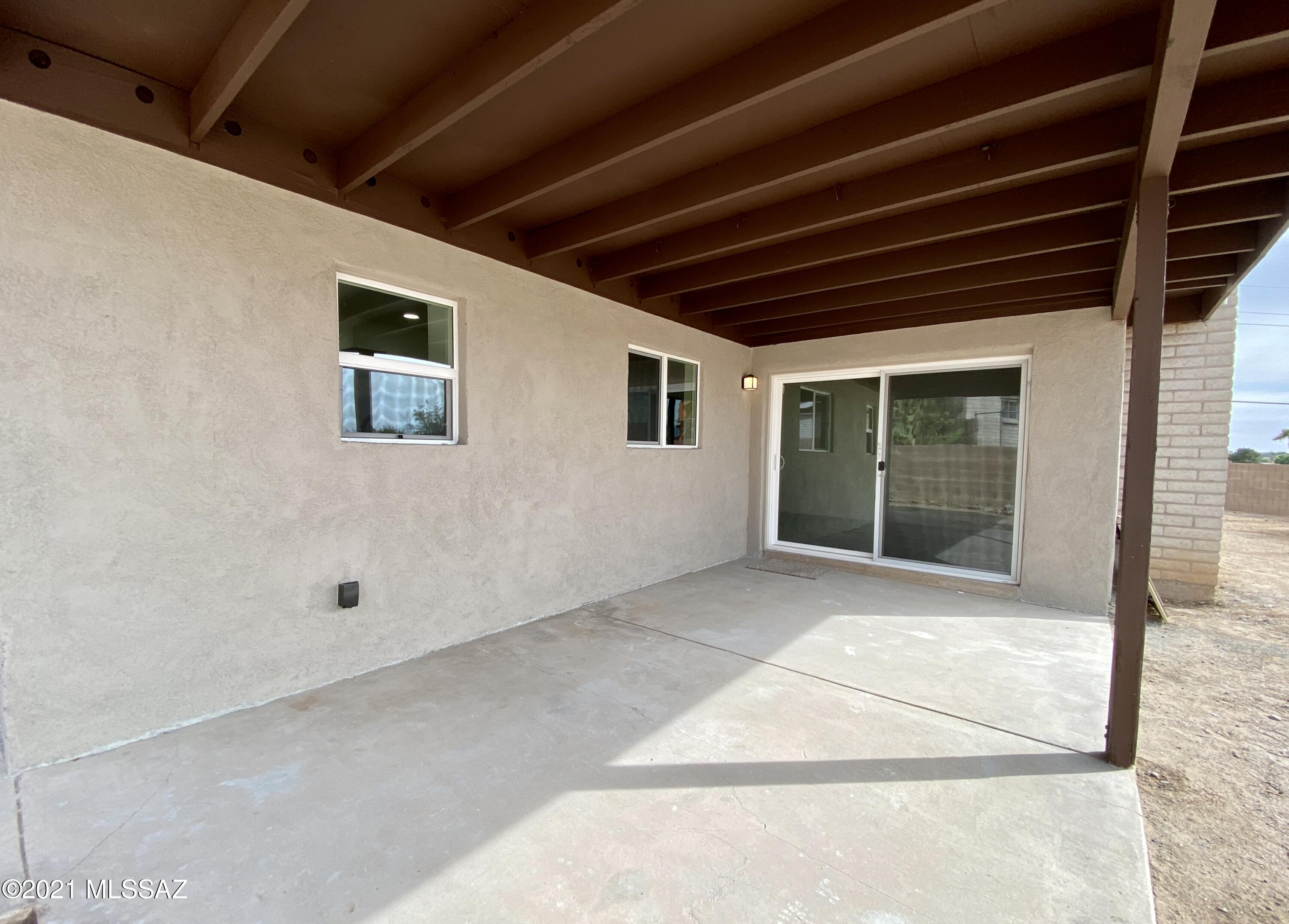9341 East Stella Road Tucson, AZ 85730 - Photo 34 of 36 Gallery Image 34