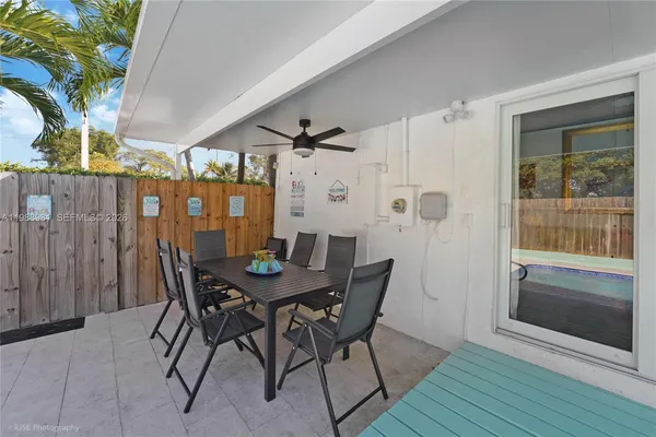 $10,000 | 212 Southwest 1st Avenue, Hallandale Beach, FL 33009