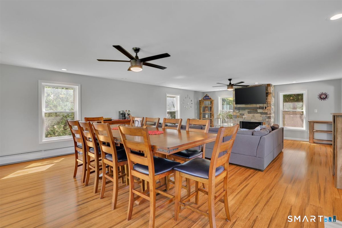 58 School House Road Wallingford, CT 06492 - Photo 15 of 35