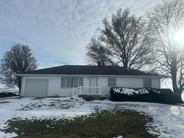 $200,000 | 1909 County Road 2800 North, Rantoul, IL 61866