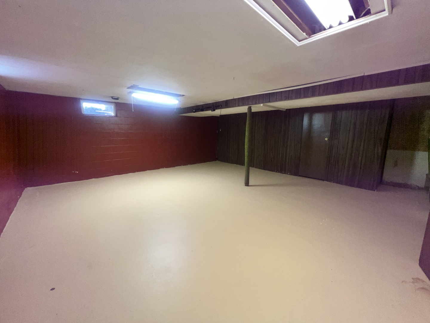 1909 County Road 2800 North Rantoul, IL 61866 - Photo 32 of 42 a view of an empty room