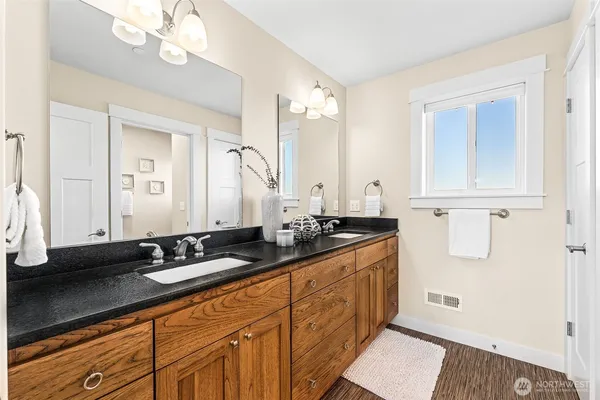 $1,795,000 | 30721 40th Avenue South, Roy, WA 98580