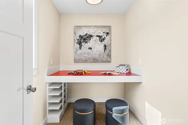 $1,795,000 | 30721 40th Avenue South, Roy, WA 98580