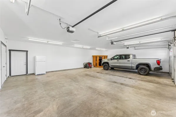 $1,795,000 | 30721 40th Avenue South, Roy, WA 98580