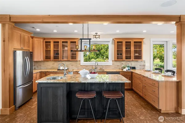 $1,795,000 | 30721 40th Avenue South, Roy, WA 98580