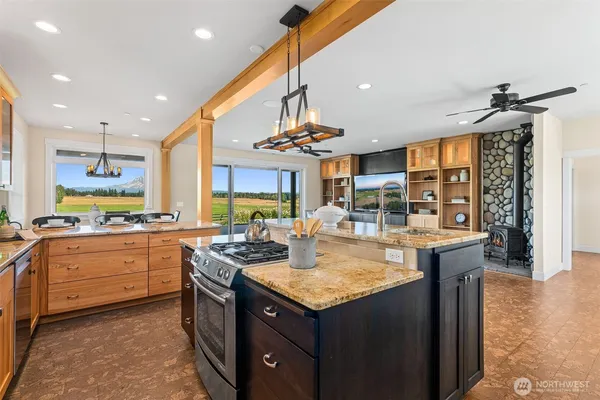 $1,795,000 | 30721 40th Avenue South, Roy, WA 98580