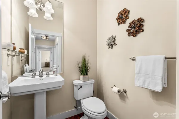 $1,795,000 | 30721 40th Avenue South, Roy, WA 98580