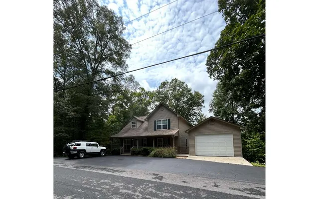 $2,250 | 513 Lapidary Lane, Young Harris, GA 30582