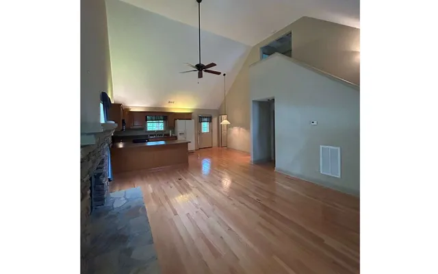 $2,250 | 513 Lapidary Lane, Young Harris, GA 30582