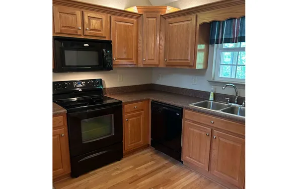 $2,250 | 513 Lapidary Lane, Young Harris, GA 30582