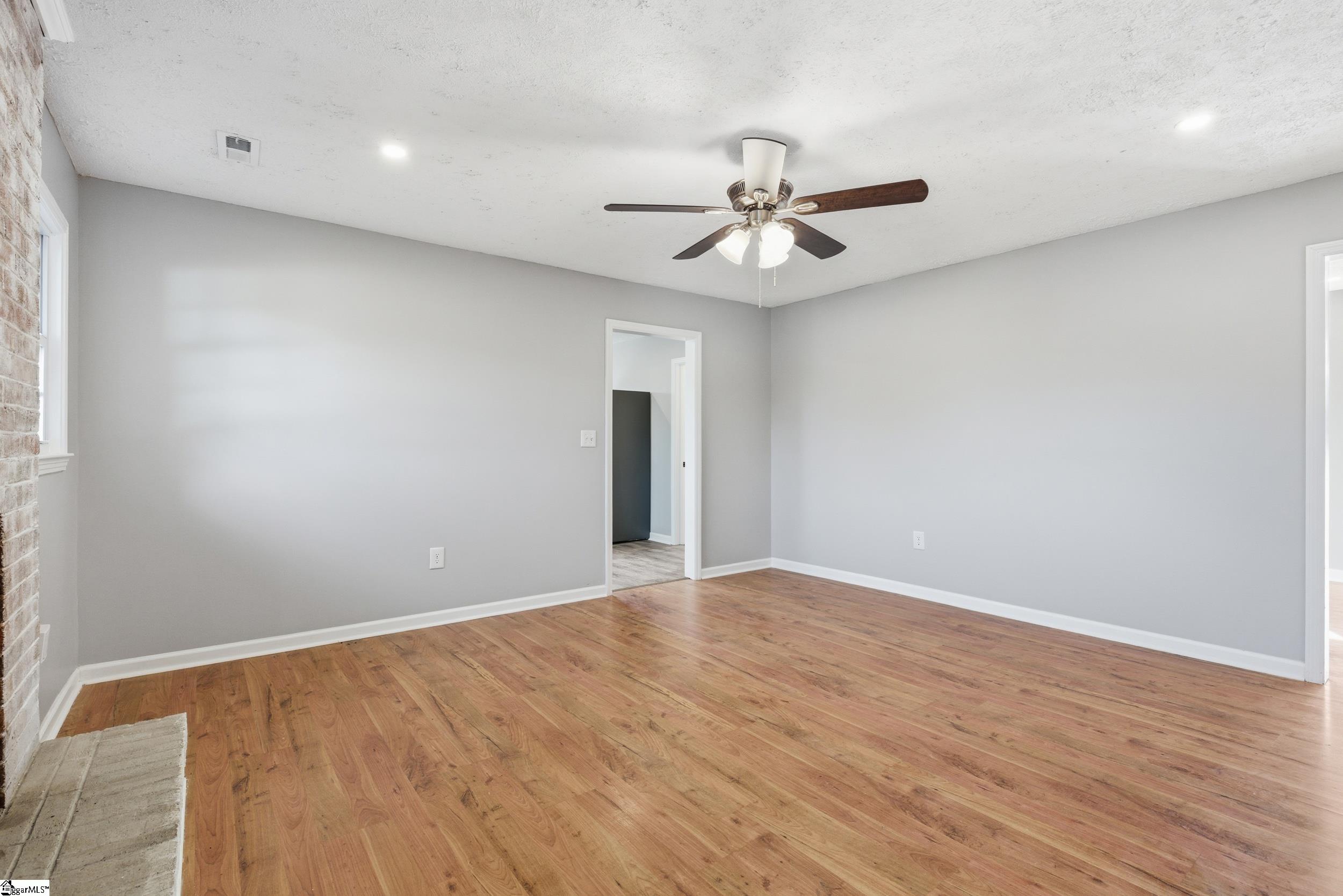 234 Ferndale Drive Boiling Springs, SC 29316 - Photo 16 of 42