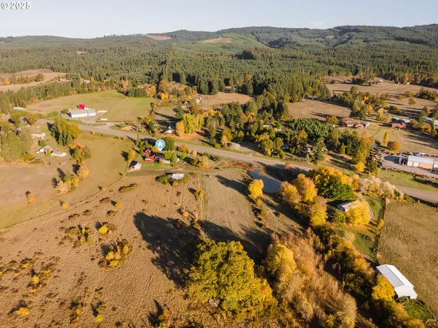 $575,000 | 19115 Highway 42, Camas Valley, OR 97416