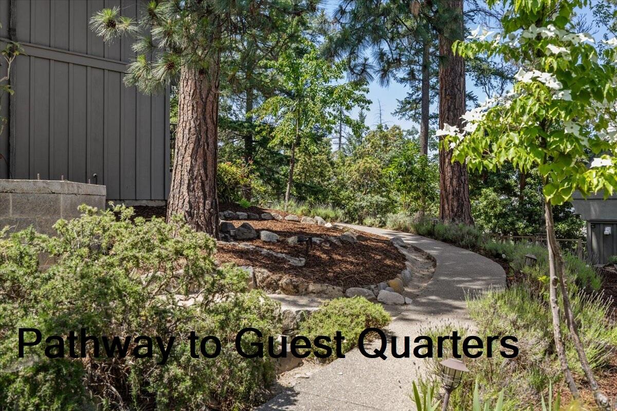 500 Ashland Loop Road Ashland, OR 97520 - Photo 7 of 67 6