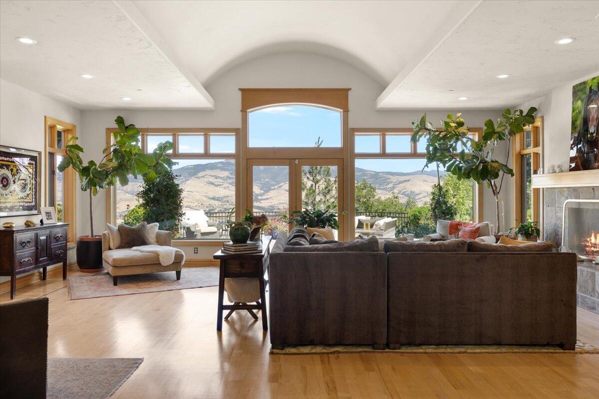 500 Ashland Loop Road Ashland, OR 97520 - Photo 12 of 67 a living room with fireplace furniture and a large window