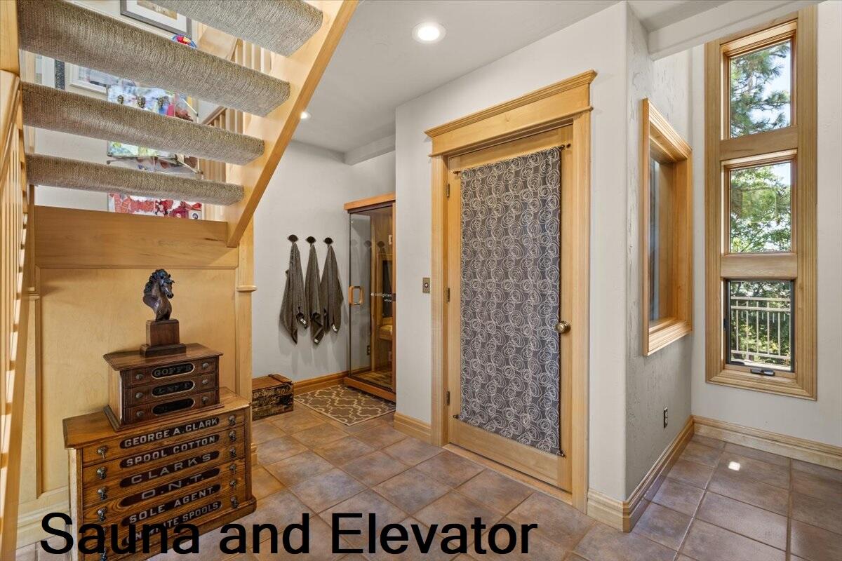 500 Ashland Loop Road Ashland, OR 97520 - Photo 32 of 67 31