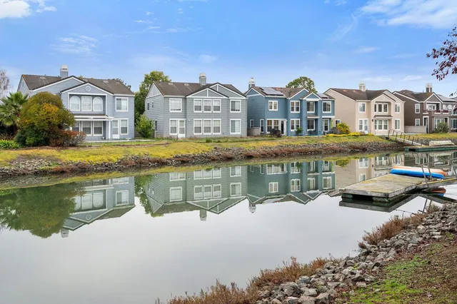 $9,000 | 142 Monaco Drive, Redwood Shores, CA 94065