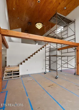 $749,900 | 123 Cattlemans Drive, Sparta, TN 38583