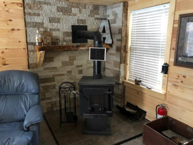 16881 Flarity Road Brethren, MI 49619 - Photo 3 of 15 IMG_0331