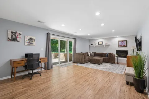 $925,000 | 3923 Rutgers Lane, Northbrook, IL 60062