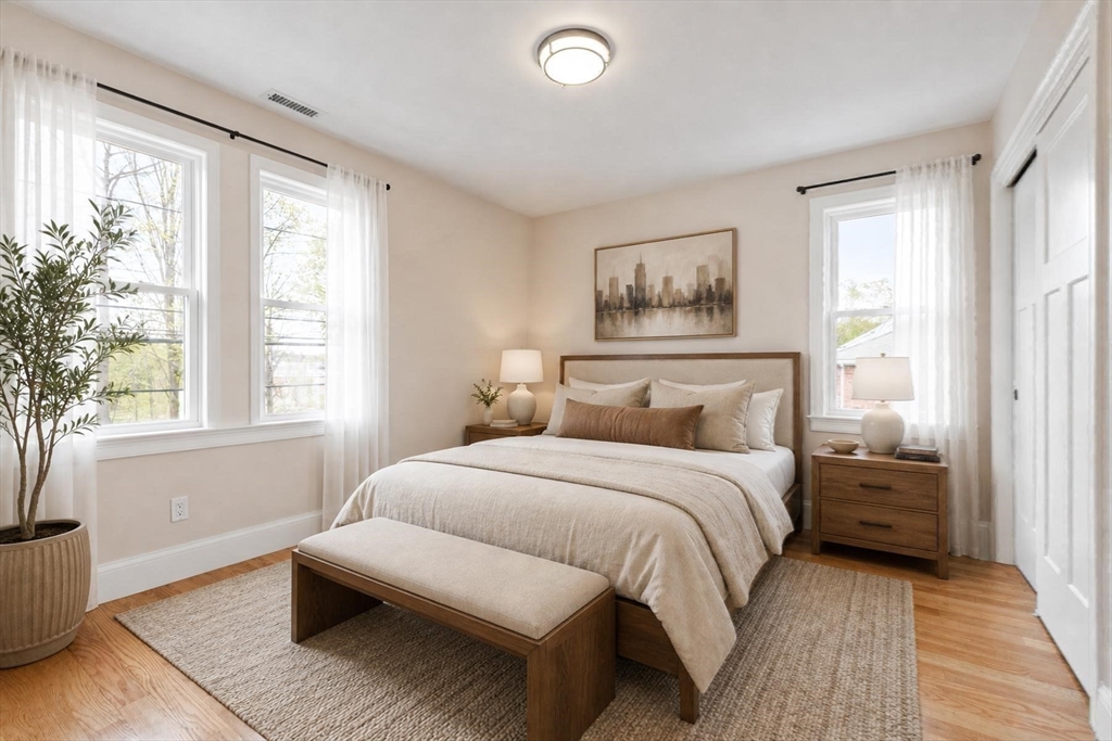 329 Warren Street Waltham, MA 02453 - Photo 15 of 23