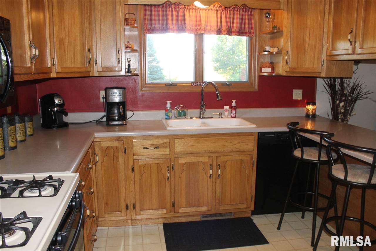 13309 West Clark Road Glasford, IL 61533 - Photo 10 of 34 Gallery Image 10