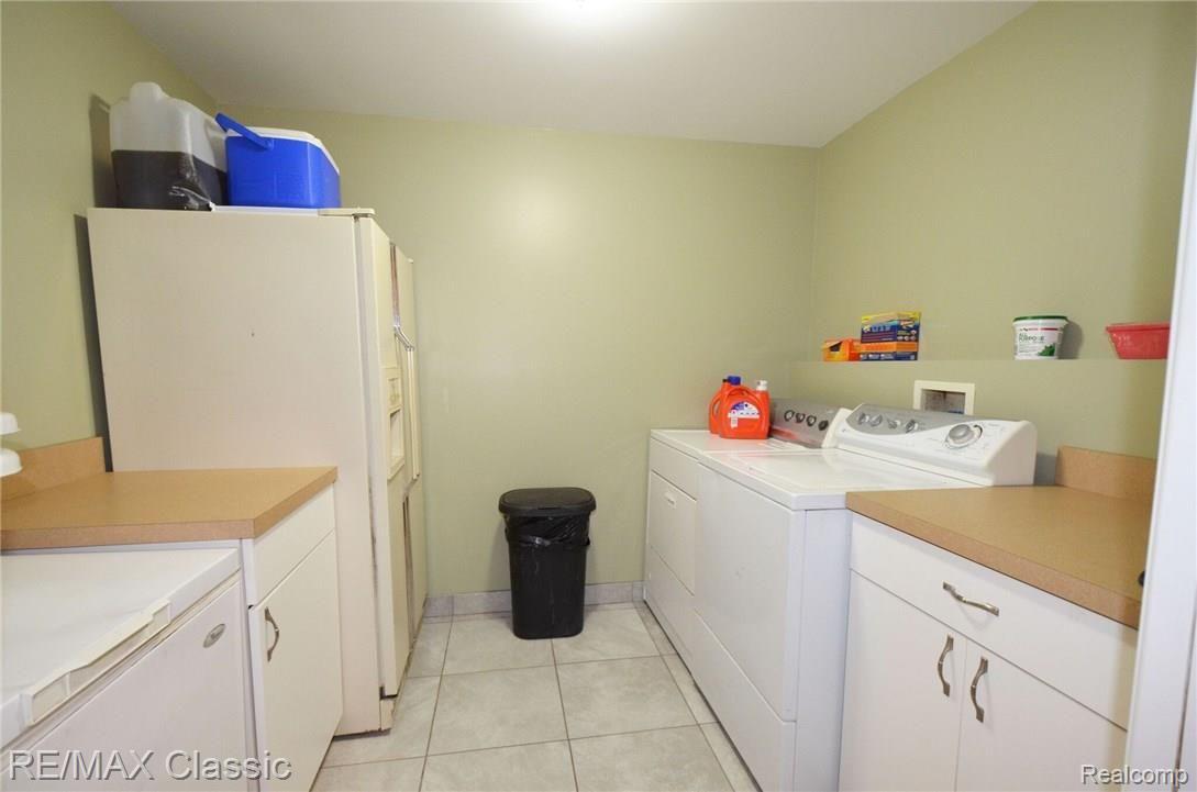 3473 Moberly Road Commerce Township, MI 48382 - Photo 22 of 31 3473 Moberly Road48.JPG