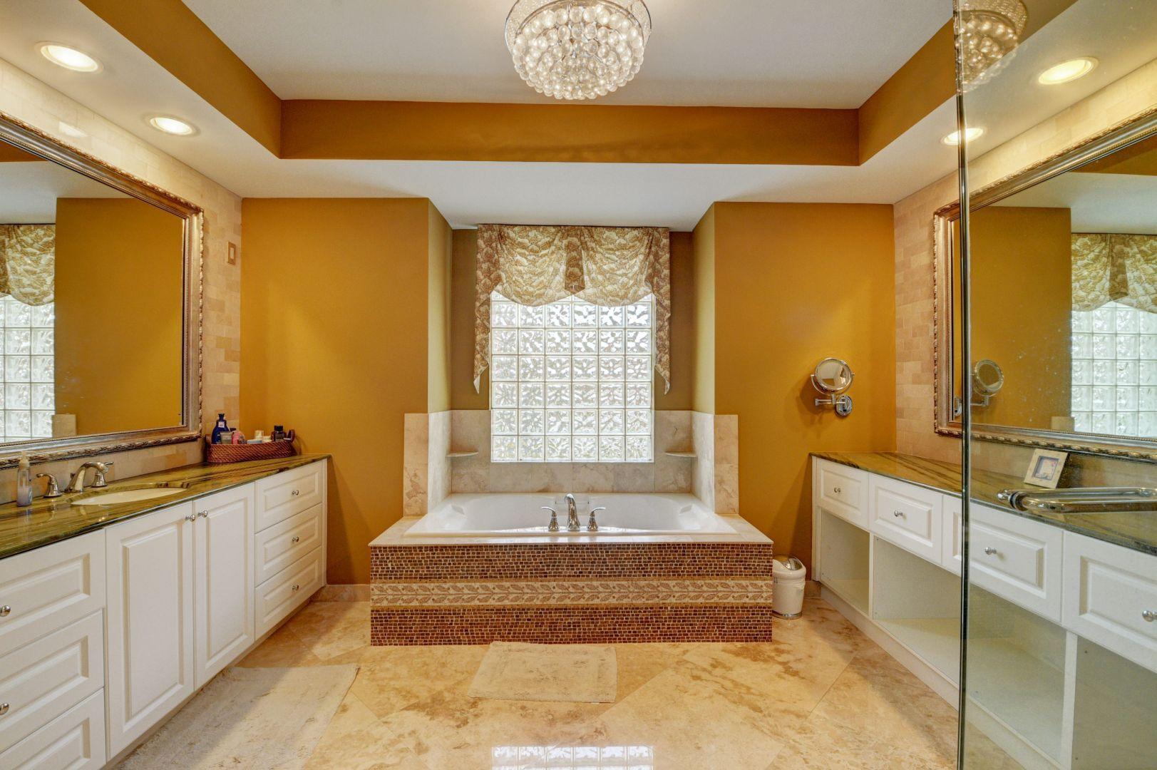 21310 Falls Ridge Way Boca Raton, FL 33428 - Photo 13 of 33 Master bath